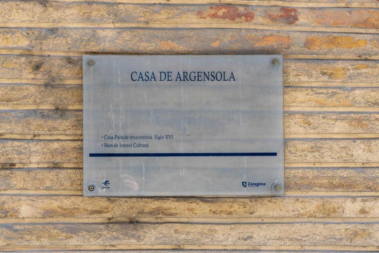 Apartamento Palacio Argensola Zaragoza Exterior foto